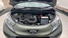 Toyota Aygo X 1.0 VVT-i Edge 5dr Petrol Hatchback